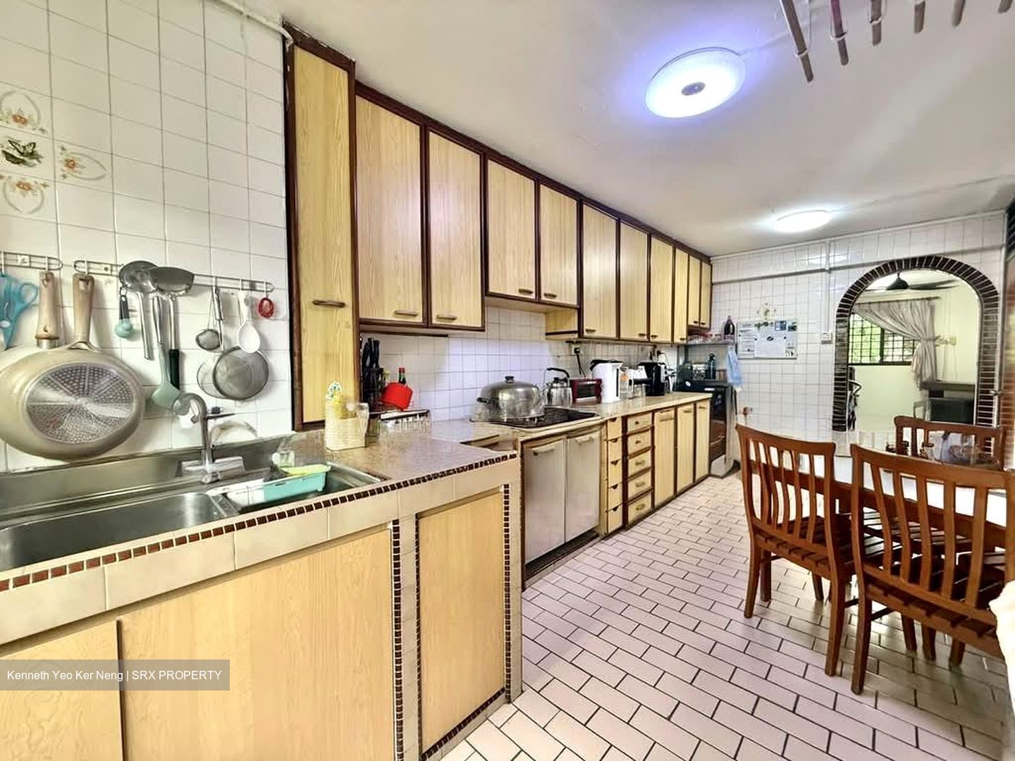 Blk 211 Serangoon Avenue 4 (Serangoon), HDB 4 Rooms #577457101